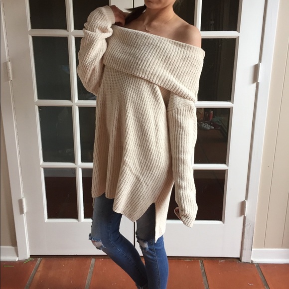 LAST ITEM▫️Gorgeous Ivory Chenille Cowl Neck Top - Picture 5 of 8
